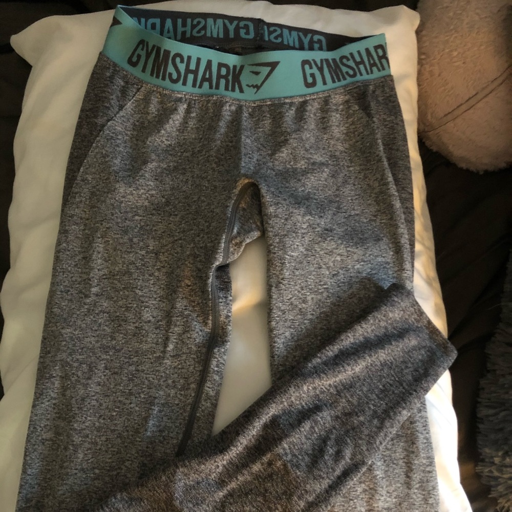 Gym Shark Leggings with teal waistband